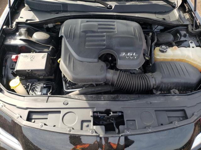 Photo 11 from auction – 2015 CHRYSLER 300 LIMITE with VIN 2C3CCARG1FH904653