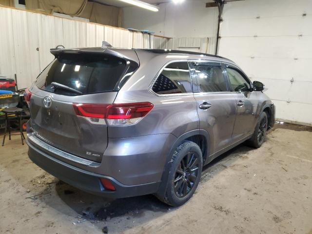 Photo 3 from auction – 2019 TOYOTA HIGHLANDER with VIN 5TDJZRFH1KS625468