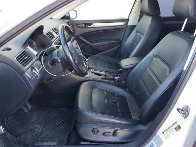 Photo 7 from auction – 2015 VOLKSWAGEN PASSAT S with VIN 1VWAS7A3XFC003024