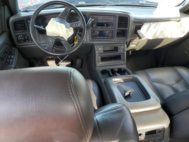 Photo 8 from auction – 2004 CHEVROLET AVALANCHE with VIN 3GNEK12T44G329483