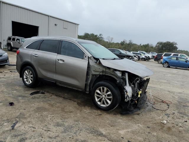 Photo 4 from auction – 2016 KIA SORENTO LX with VIN 5XYPG4A34GG076853