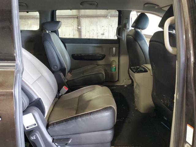 Photo 11 from auction – 2016 KIA SEDONA EX with VIN KNDMC5C17G6170888