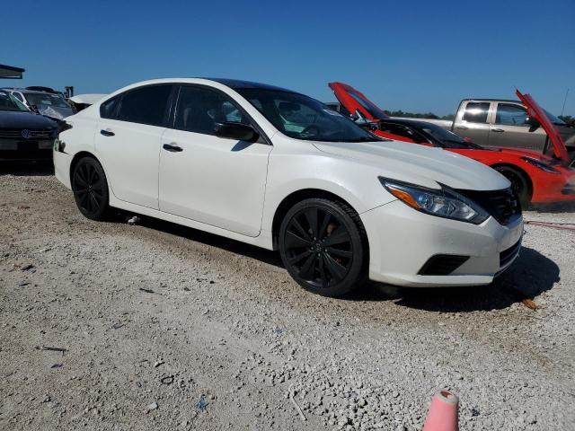 Photo 4 from auction – 2016 NISSAN ALTIMA 2.5 with VIN 1N4AL3AP7GC252335