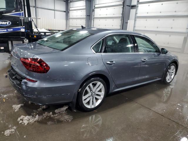 Photo 3 from auction – 2017 VOLKSWAGEN PASSAT SEL with VIN 1VWCT7A32HC018030