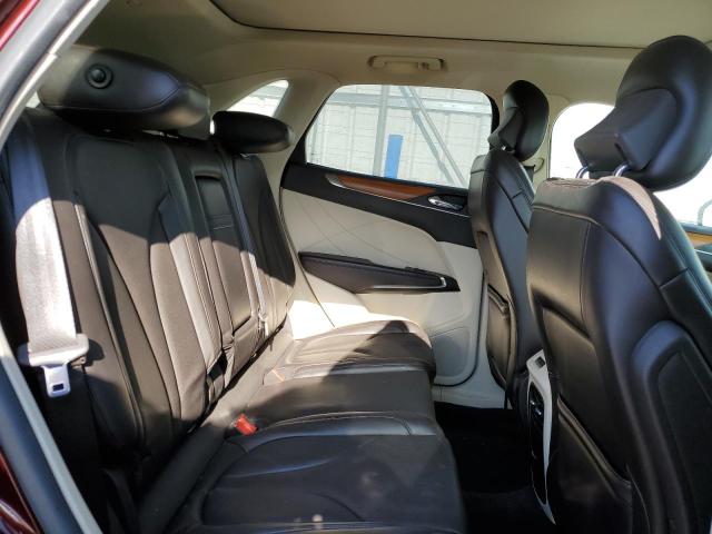 Photo 11 from auction – 2016 LINCOLN MKC RESERV with VIN 5LMCJ3D99GUJ01232