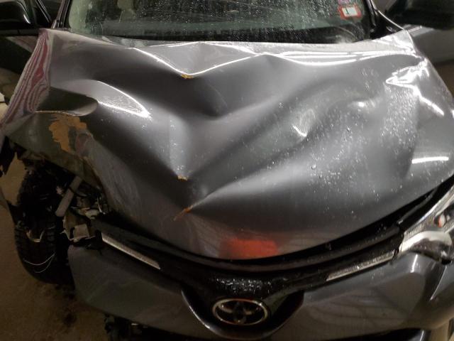 Photo 11 from auction – 2018 TOYOTA RAV4 LE with VIN JTMBFREV8JJ746546