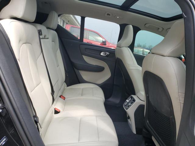 Photo 11 from auction – 2023 VOLVO XC40 PLUS with VIN YV4L12UW7P2981718