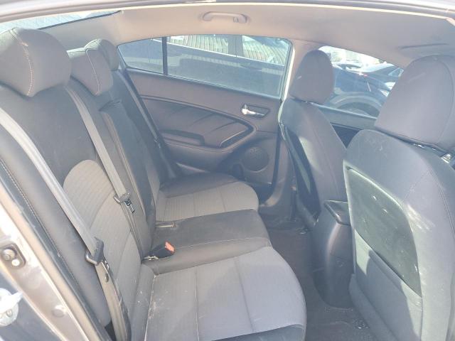 Photo 10 from auction – 2016 KIA FORTE LX with VIN KNAFX4A65G5561899