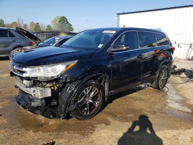 TOYOTA HIGHLANDER 2019 with VIN 5TDZARFH6KS060886 - Photo from auction