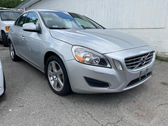 VOLVO S60 T5 2012 with VIN YV1622FSXC2094707 - Photo from auction