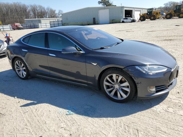 Photo 4 from auction – 2015 TESLA MODEL S with VIN 5YJSA1E26FF111667