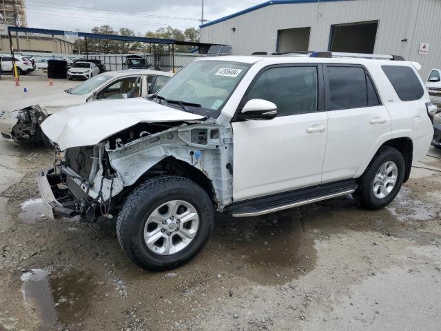 TOYOTA 4RUNNER SR 2019 with VIN JTEZU5JR6K5208536 - Photo from auction