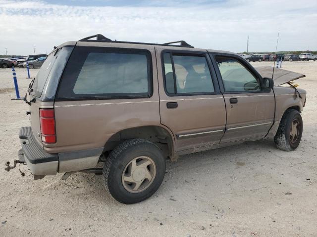 Photo 3 from auction – 1992 FORD EXPLORER with VIN 1FMDU32X2NUC30863