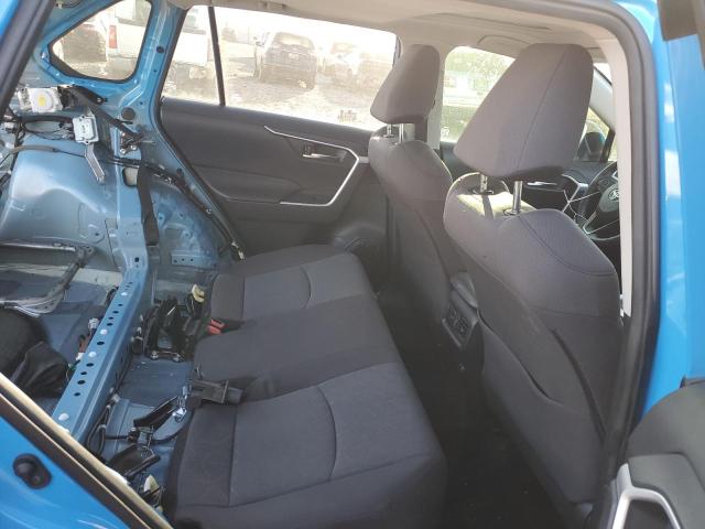 Photo 10 from auction – 2021 TOYOTA RAV4 XLE with VIN JTMP1RFV7MD074744