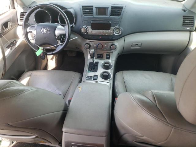 Photo 8 from auction – 2012 TOYOTA HIGHLANDER with VIN 5TDBK3EH8CS130161