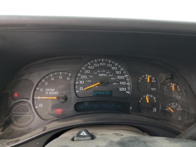 Photo 9 from auction – 2005 GMC NEW SIERRA with VIN 2GTEK13T851193361