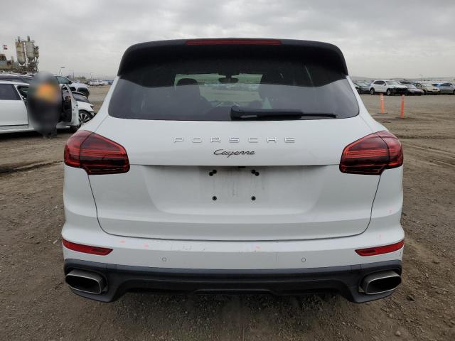Photo 6 from auction – 2016 PORSCHE CAYENNE with VIN WP1AF2A25GLA40743