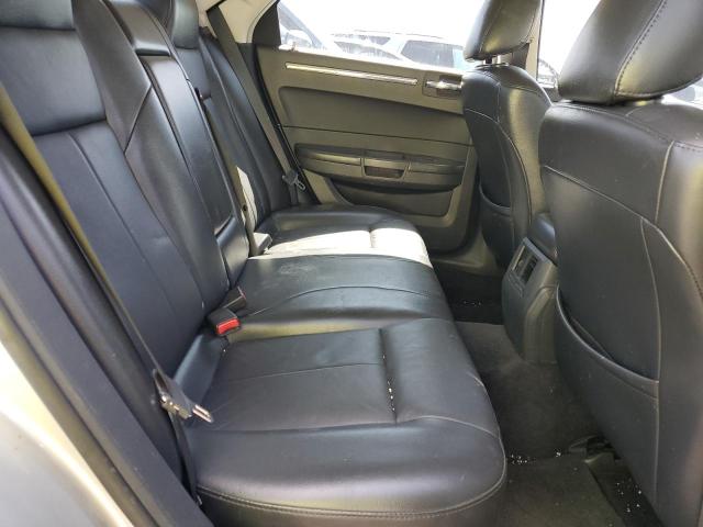 Photo 10 from auction – 2010 CHRYSLER 300 TOURIN with VIN 2C3CA5CV4AH185511