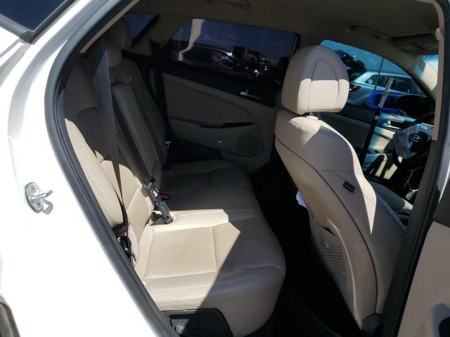 Photo 10 from auction – 2017 HYUNDAI TUCSON LIM with VIN KM8J33A42HU534356