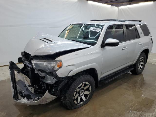 Photo 1 from auction – 2019 TOYOTA 4RUNNER SR with VIN JTEBU5JRXK5666825
