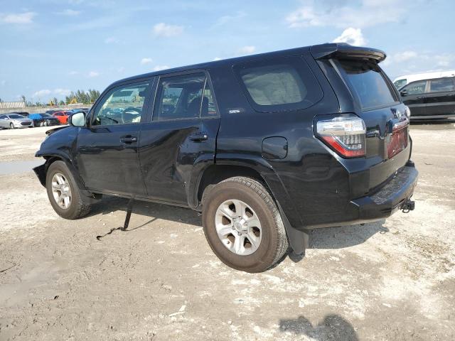 Photo 2 from auction – 2022 TOYOTA 4RUNNER SR with VIN JTEEU5JR3N5261908