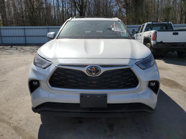 Photo 5 from auction – 2022 TOYOTA HIGHLANDER with VIN 5TDHZRBHXNS189115