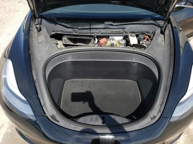 Photo 11 from auction – 2018 TESLA MODEL 3 with VIN 5YJ3E1EBXJF112886
