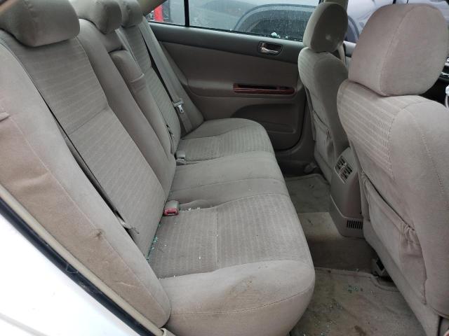 Photo 10 from auction – 2005 TOYOTA CAMRY LE with VIN 4T1BE30K35U012989