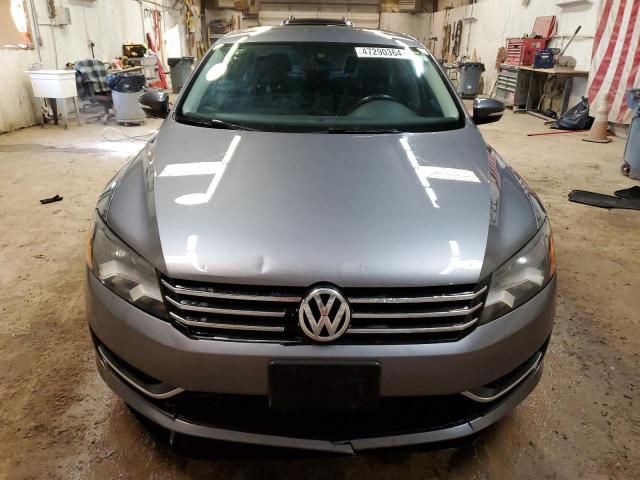 Photo 5 from auction – 2015 VOLKSWAGEN PASSAT SE with VIN 1VWBS7A37FC032940