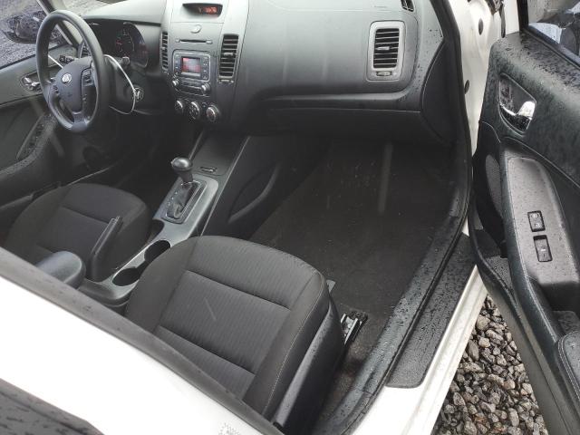 Photo 8 from auction – 2016 KIA FORTE LX with VIN KNAFK4A69G5544196