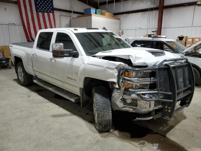 Photo 4 from auction – 2017 CHEVROLET SILVERADO with VIN 1GC1KWEY4HF120554