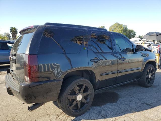 Photo 3 from auction – 2010 CADILLAC ESCALADE H with VIN 1GYUKEEJ2AR267853