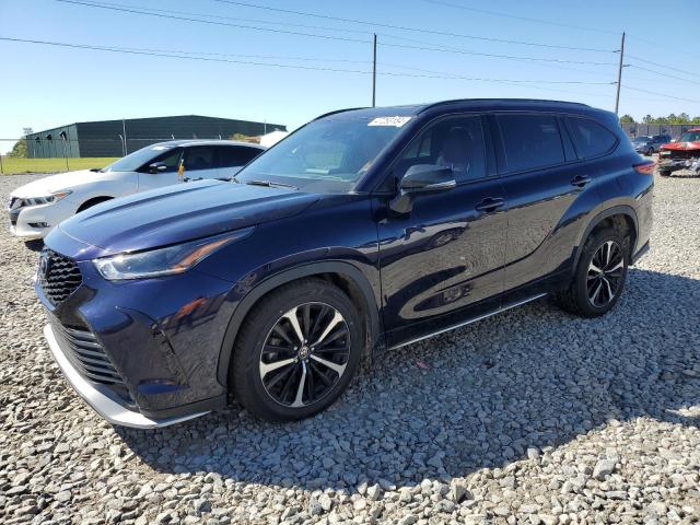 TOYOTA HIGHLANDER 2022 with VIN 5TDJZRBH8NS174842 - Photo from auction