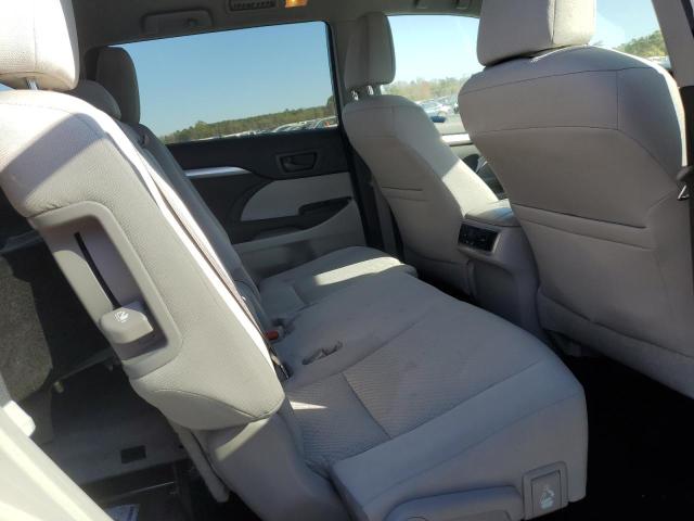 Zdjęcie 11 z aukcji – 2015 TOYOTA HIGHLANDER z VIN 5TDZKRFH3FS059875