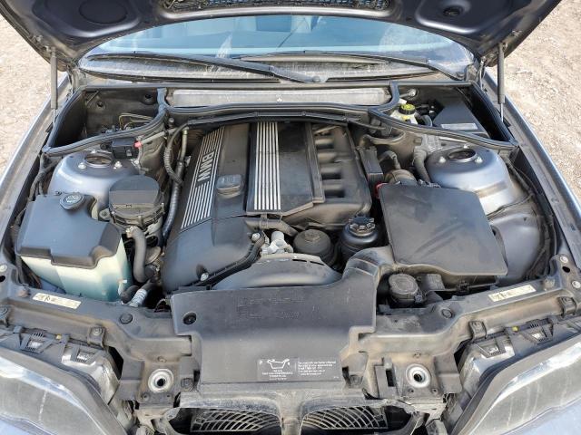 Photo 11 from auction – 2004 BMW 325 XI with VIN WBAEU33474PR13245