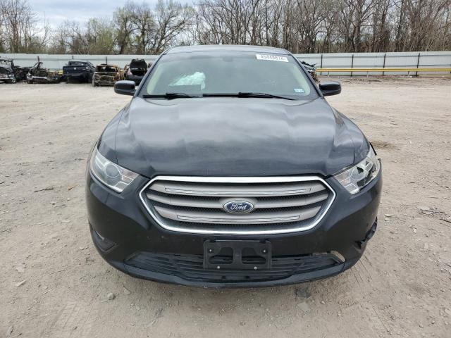 Photo 5 from auction – 2017 FORD TAURUS SEL with VIN 1FAHP2E8XHG127758