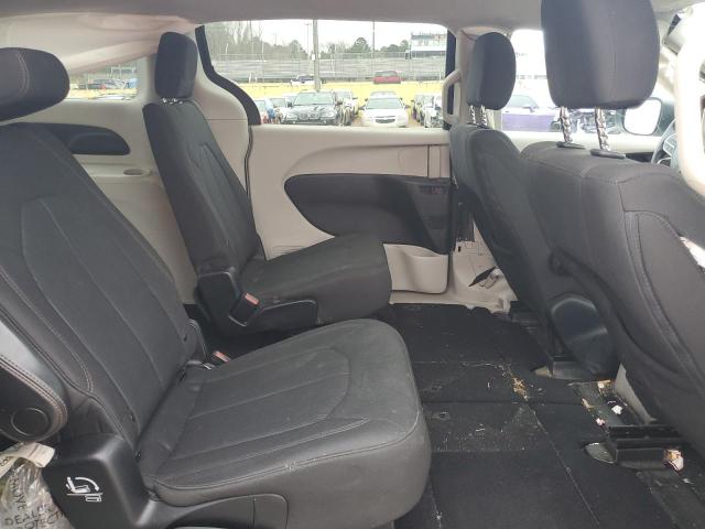 Photo 10 from auction – 2017 CHRYSLER PACIFICA T with VIN 2C4RC1DG0HR676509