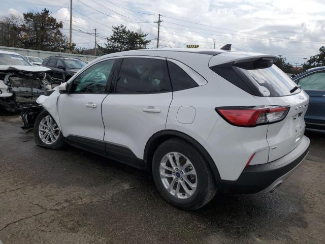Photo 2 from auction – 2020 FORD ESCAPE SE with VIN 1FMCU9G66LUA98945