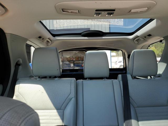 Photo 10 from auction – 2018 LAND ROVER DISCOVERY with VIN SALRT2RV9JA062932