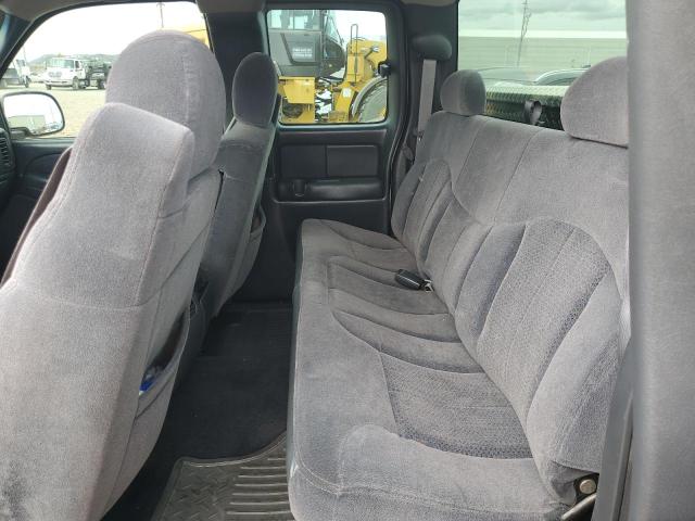 Photo 10 from auction – 2002 CHEVROLET SILVERADO with VIN 1GCGK29U42Z302867