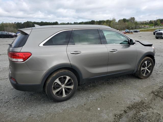 Photo 3 from auction – 2016 KIA SORENTO EX with VIN 5XYPH4A10GG013048
