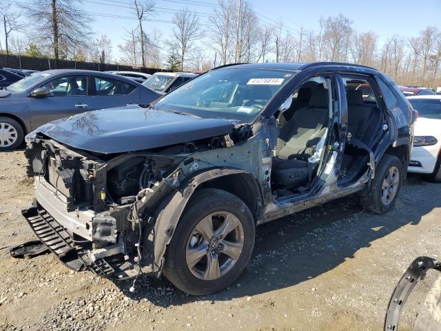 TOYOTA RAV4 XLE 2022 with VIN 2T3P1RFV9NC319596 - Photo from auction