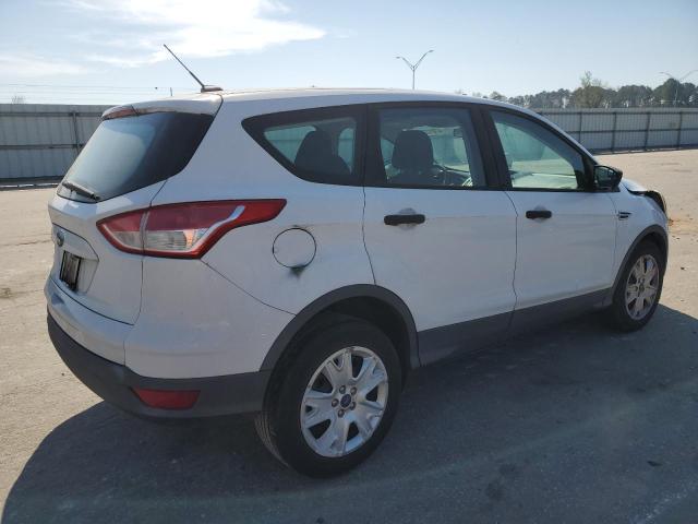 Photo 3 from auction – 2013 FORD ESCAPE S with VIN 1FMCU0F79DUD21793