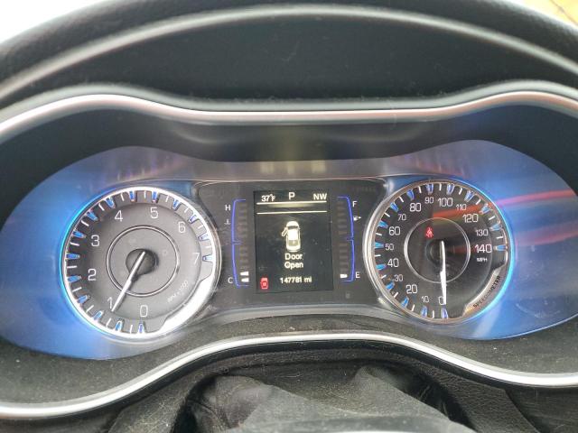 Photo 9 from auction – 2015 CHRYSLER 200 LIMITE with VIN 1C3CCCAB8FN692210