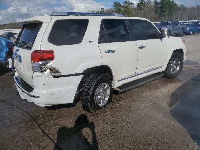 Photo 3 from auction – 2011 TOYOTA 4RUNNER SR with VIN JTEZU5JR2B5023366