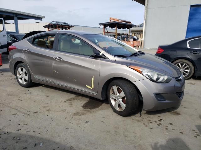 Photo 4 from auction – 2011 HYUNDAI ELANTRA GL with VIN 5NPDH4AE2BH015472