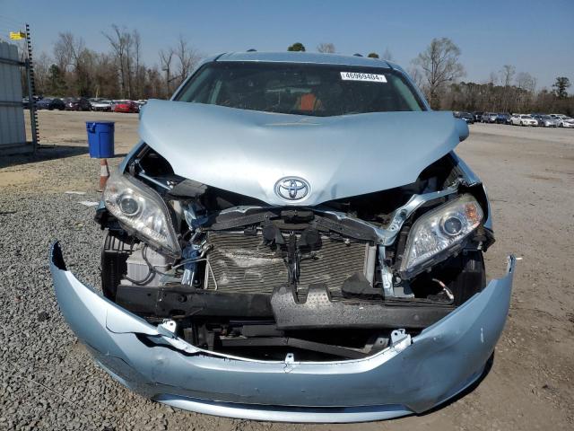 Photo 5 from auction – 2015 TOYOTA SIENNA LE with VIN 5TDKK3DC0FS681663