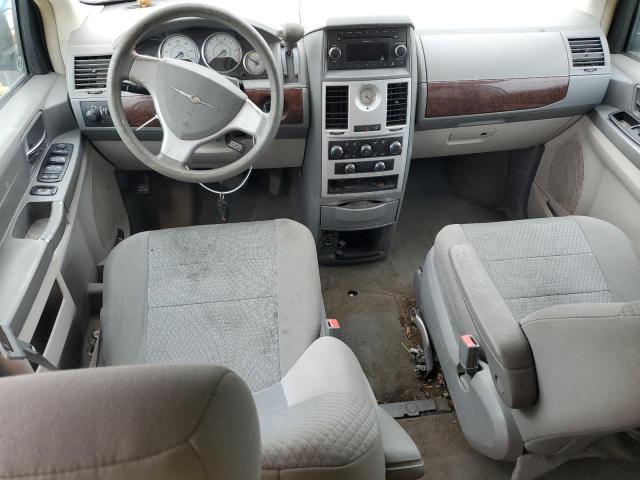 Photo 8 from auction – 2009 CHRYSLER TOWN & COU with VIN 2A8HR44E79R656889