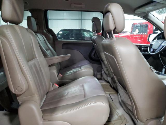Photo 11 from auction – 2012 CHRYSLER TOWN & COU with VIN 2C4RC1BGXCR185893
