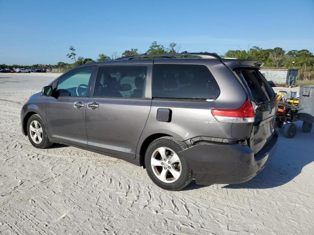 Photo 2 from auction – 2011 TOYOTA SIENNA with VIN 5TDKK3DC6BS094183